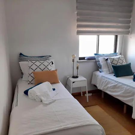 Lila Ocean View *
